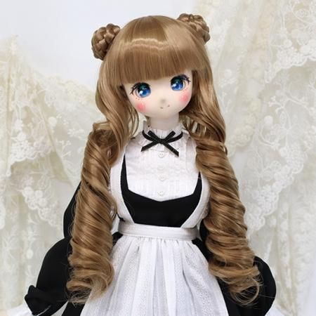 DOLLCE Chignon Curl wig in Warm Beige