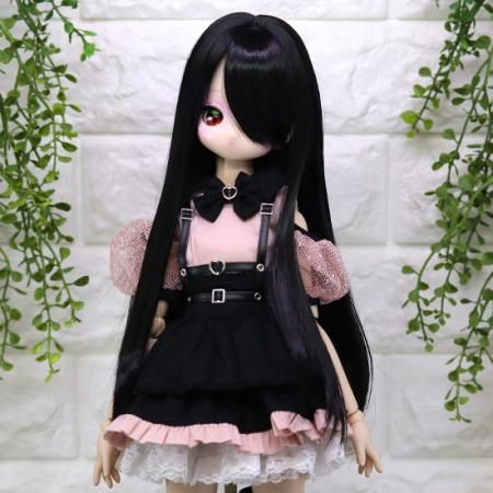 DOLLCE Cacher Fringe wig in Jet Black