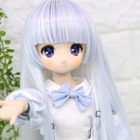 DOLLCE Lily Veil wig in Silk White × Pale Violet