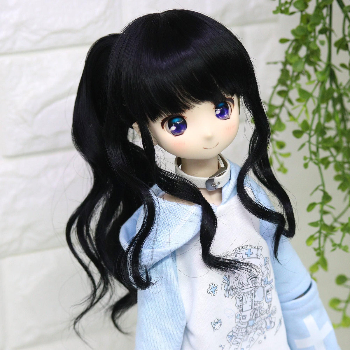 DOLLCE Side Pony wig in Jet Black