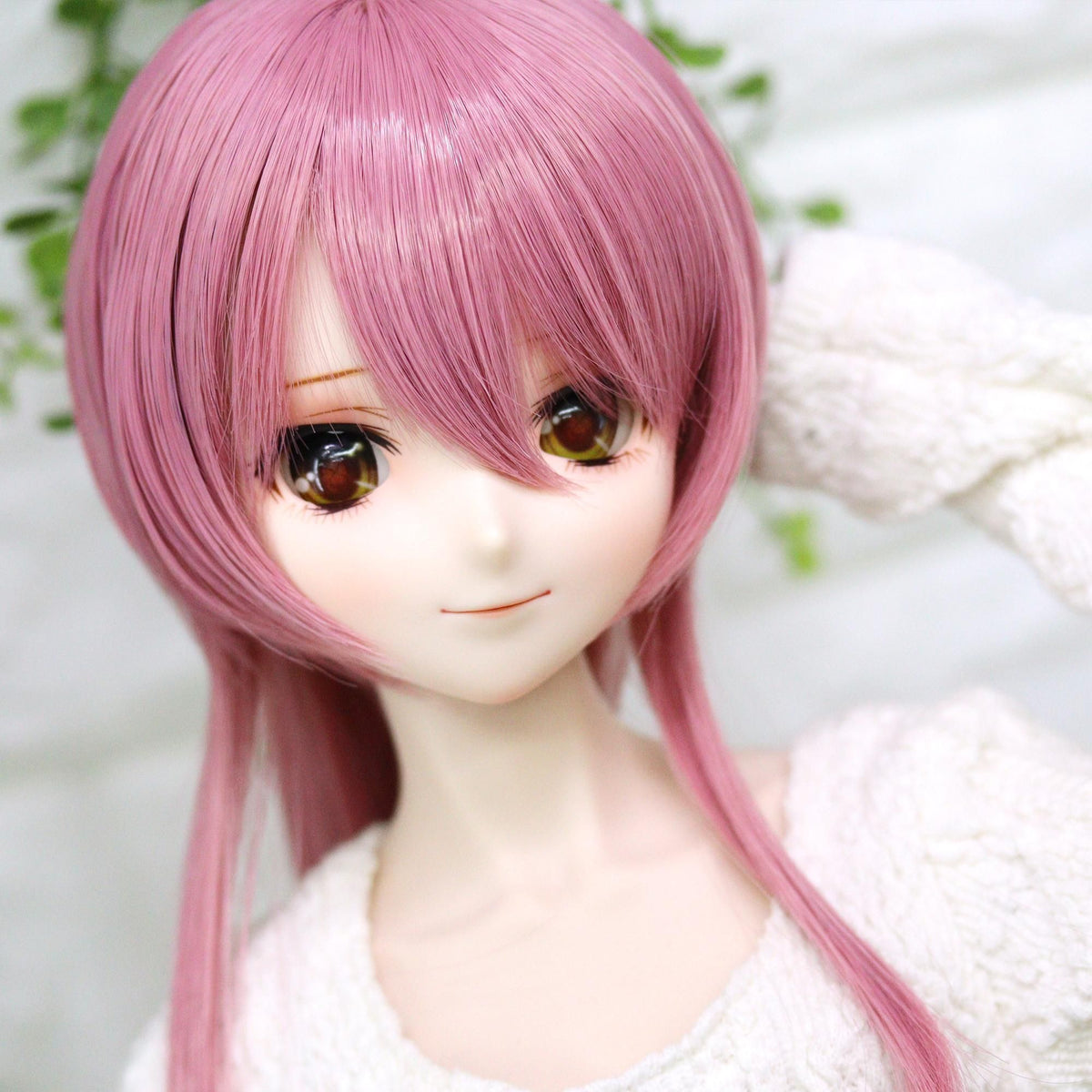 DOLLCE Wolf Cut wig in Pale Plum Pink