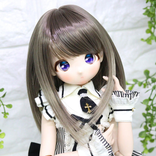 DOLLCE Semi Long wig in Edo Grey