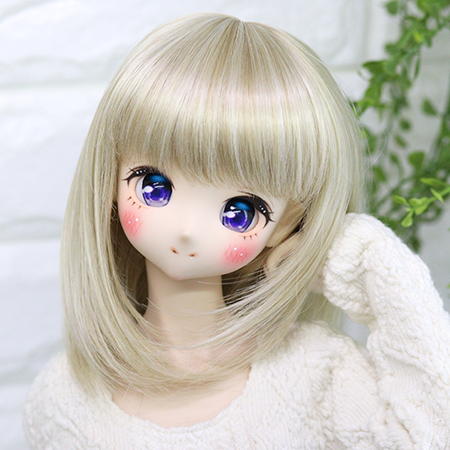 DOLLCE Semi Long wig in Sand Beige